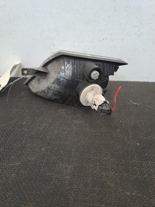 Image Optique avant secondaire droit (feux)(clignotant) - NISSAN MICRA 3