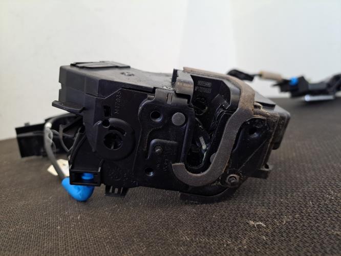 Image Serrure avant droit - PEUGEOT 308 3 SW