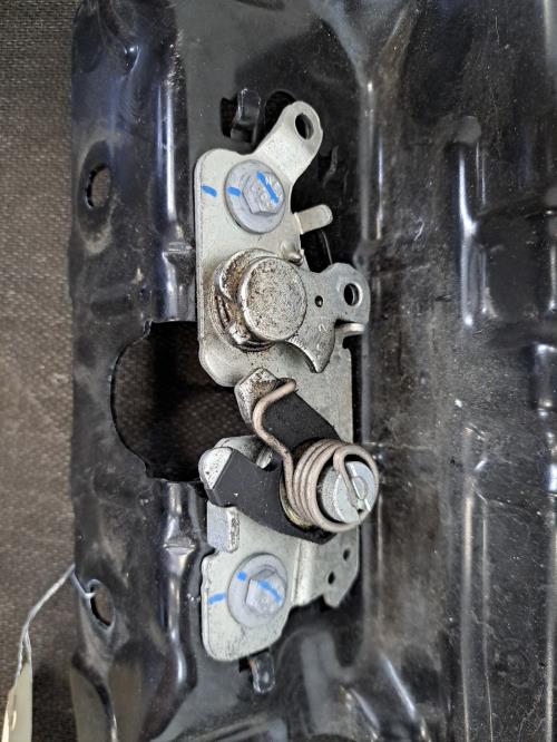 Image Serrure de capot - PEUGEOT 308 3 SW