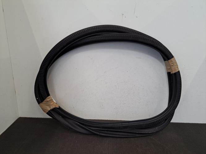 Image Joint de porte arriere gauche - PEUGEOT 308 3 SW