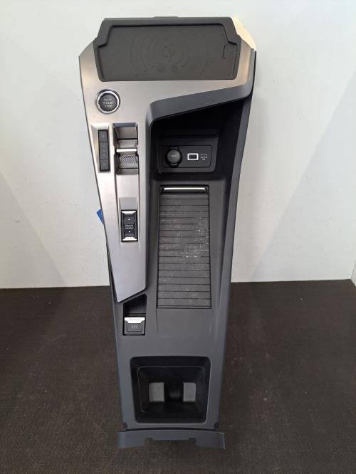 Image Console central (interieur plastique) - PEUGEOT 308 3 SW