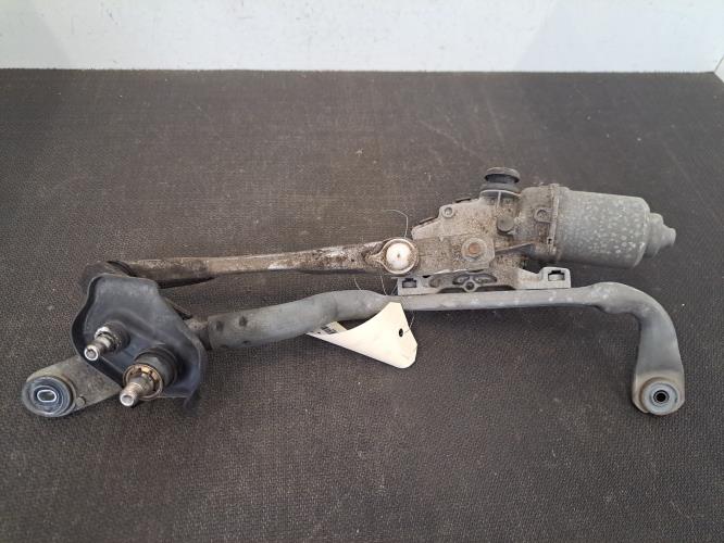 Image Moteur essuie glace avant - TOYOTA YARIS 3