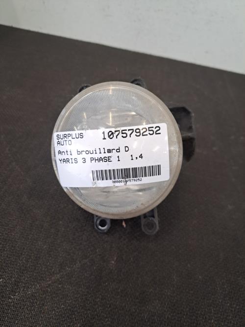 Image Anti brouillard droit (feux) - TOYOTA YARIS 3
