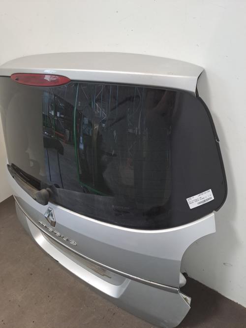 Image Malle/Hayon arriere - RENAULT GRAND MODUS