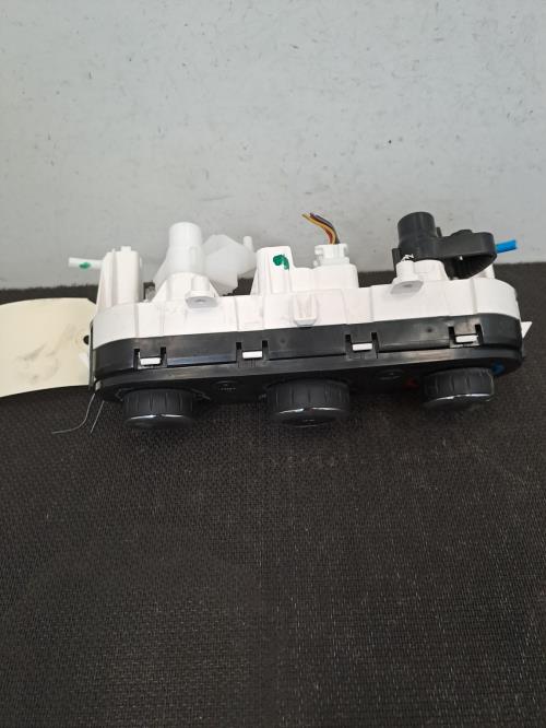 Image Commande chauffage - RENAULT CAPTUR 1