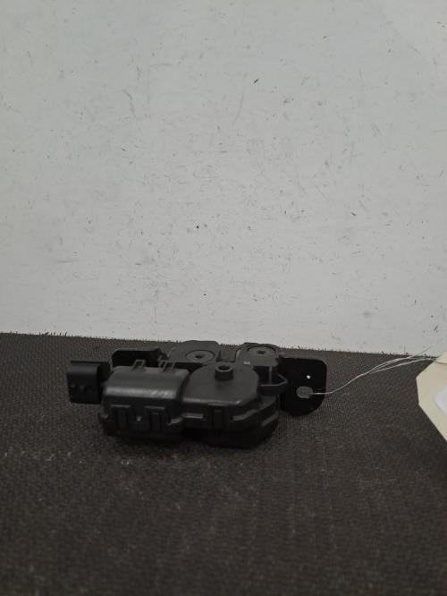 Image Serrure de hayon - RENAULT SCENIC 3