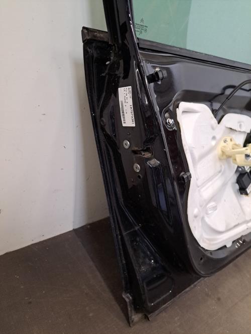 Image Porte avant gauche - CITROEN C4 1