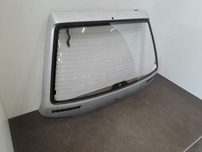 Image Malle/Hayon arriere - PEUGEOT 106