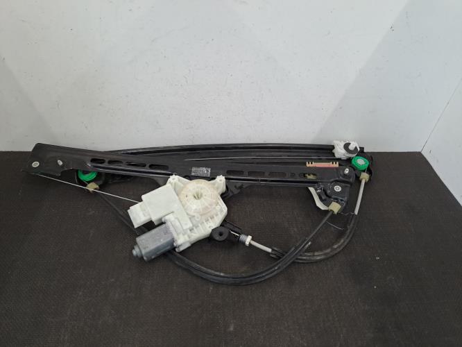 Image Leve vitre electrique avant droit - CITROEN C4 SPACETOURER