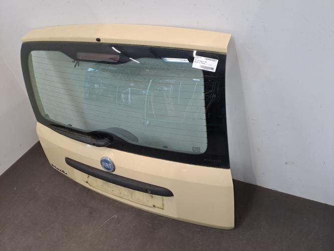 Image Malle/Hayon arriere - FIAT PANDA 2