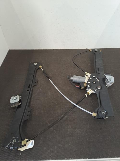 Image Leve vitre electrique avant droit - BMW SERIE 5 E60