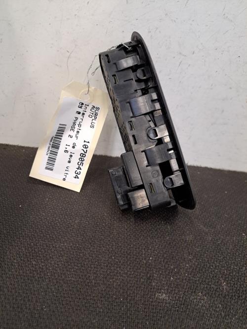 Image Interrupteur de leve vitre avant gauche - CITROEN C3 2
