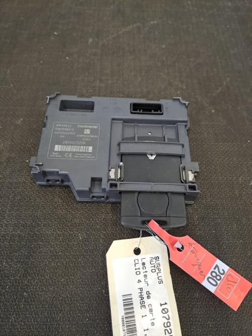 Image Lecteur de carte (neiman) - RENAULT CLIO 4