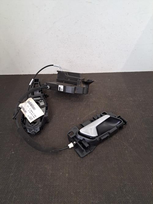 Image Serrure avant droit - PEUGEOT 308 2