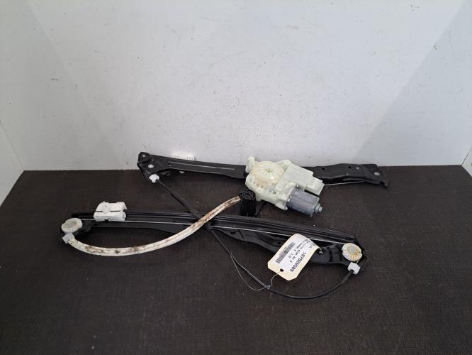 Image Leve vitre electrique avant gauche - PEUGEOT 308 2