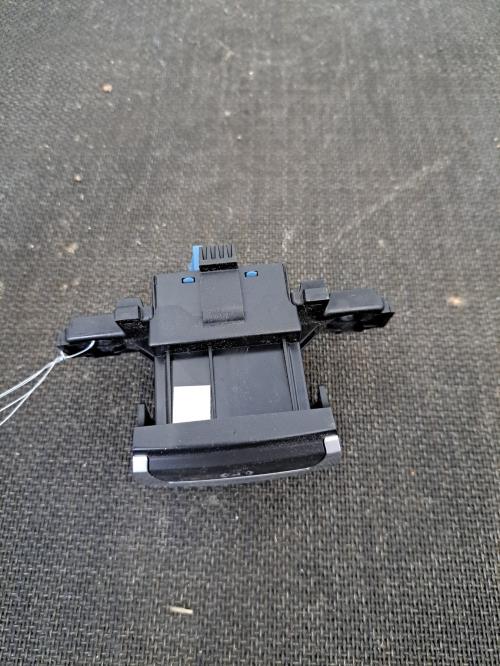 Image Poignee electrique frein a main - PEUGEOT 308 2
