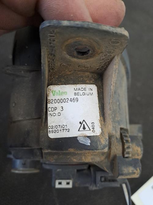 Image Anti brouillard gauche (feux) - RENAULT CLIO 2