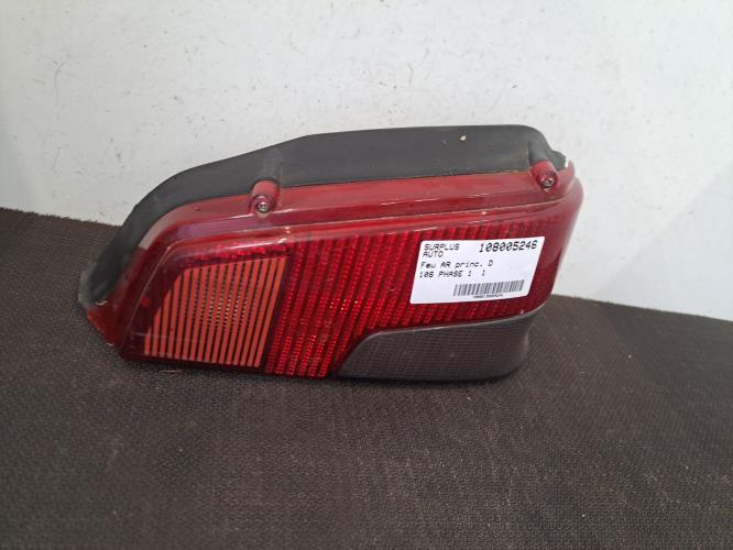 Image Feu arriere principal droit (feux) - PEUGEOT 106