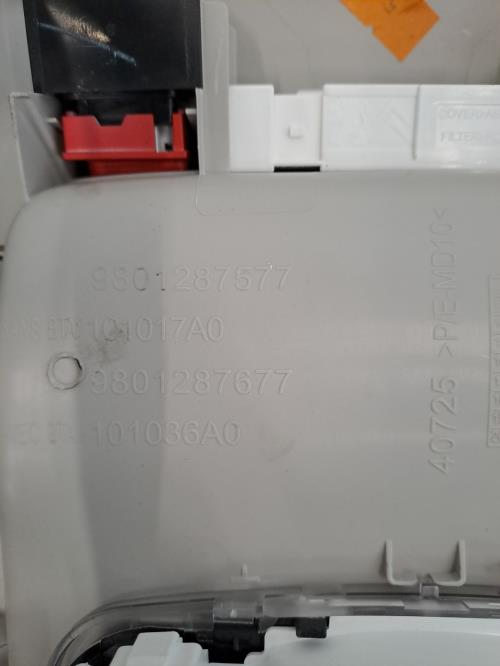 Image Eclairage de plafonnier - CITROEN C4 CACTUS