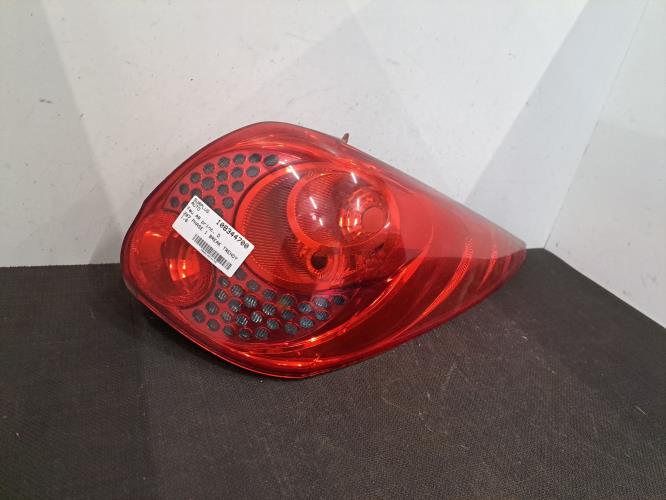 Image Feu arriere principal droit (feux) - PEUGEOT 207