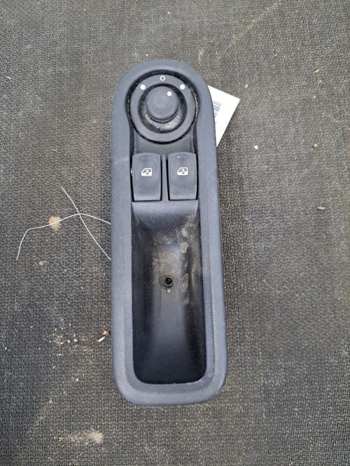 Image Interrupteur de leve vitre avant gauche - RENAULT TWINGO 2