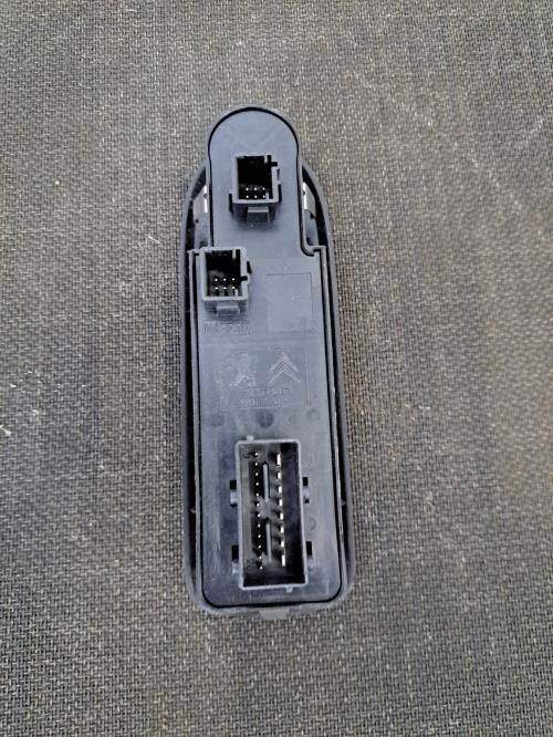 Image Interrupteur de leve vitre avant gauche - PEUGEOT 508 1 SW