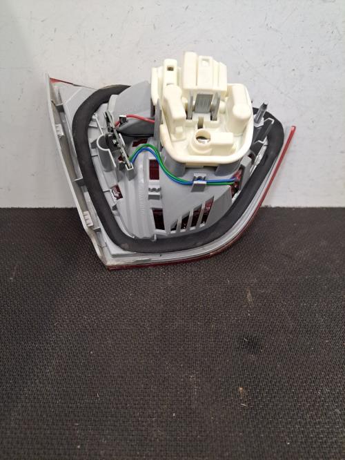 Image Feu arriere secondaire droit (feux) - BMW SERIE 3 E90