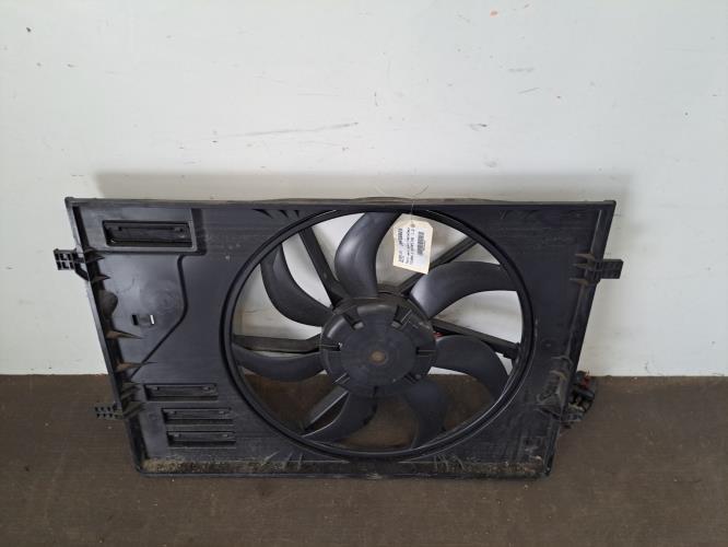 Image Moto ventilateur radiateur - VOLKSWAGEN TOURAN 3