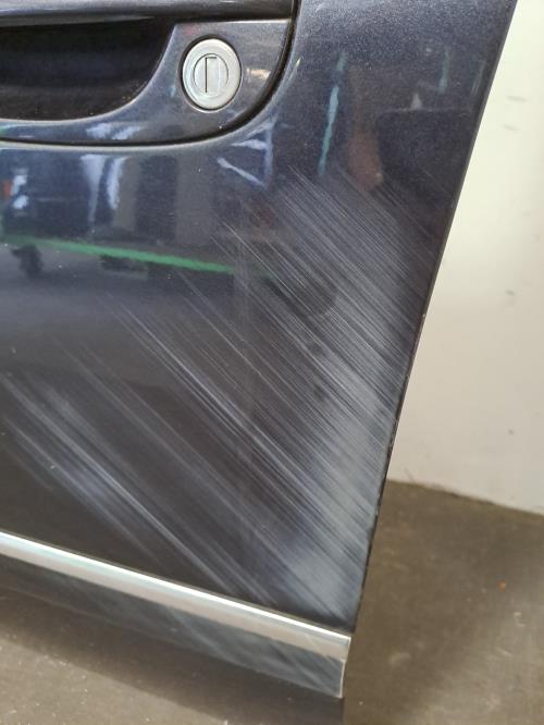 Image Porte avant gauche - PEUGEOT 607