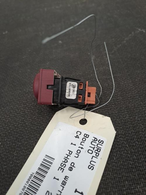 Image Bouton de warning - CITROEN C4 1