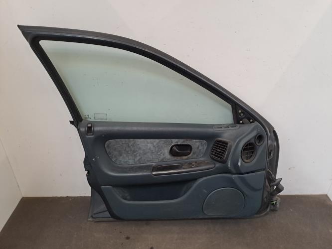 Image Porte avant gauche - RENAULT LAGUNA 1