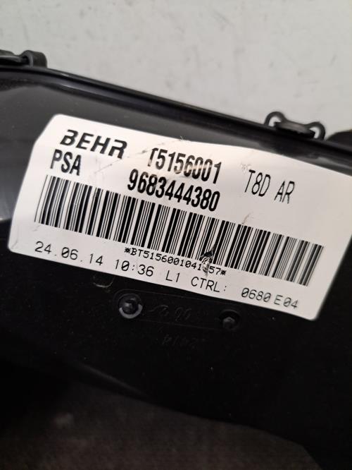 Image Pulseur d'air arriere droit - PEUGEOT 5008 1