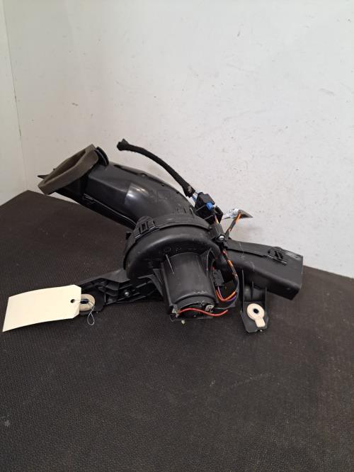 Image Pulseur d'air arriere droit - PEUGEOT 5008 1