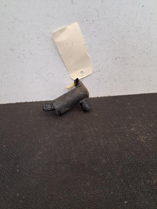 Image Pompe lave glace avant - FORD FIESTA 5