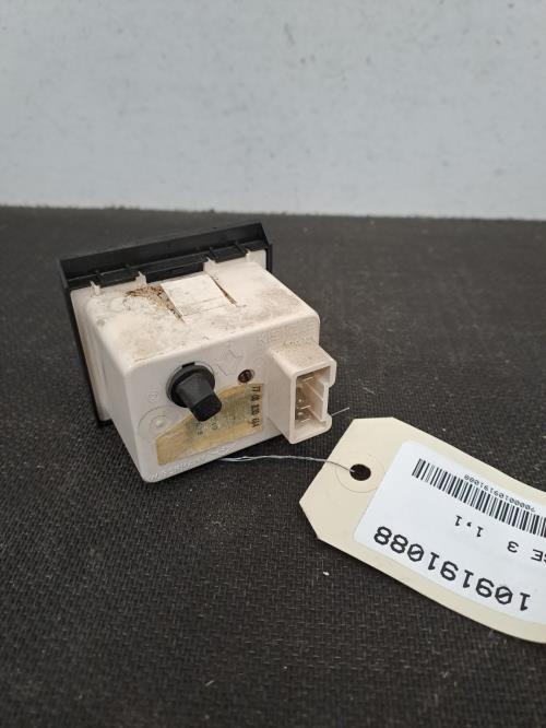 Image Horloge - RENAULT CLIO 1