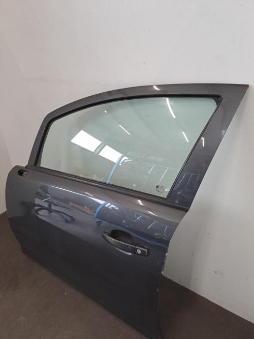 Image Porte avant gauche - OPEL CORSA D