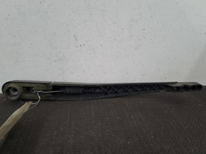 Image Bras essuie glace arriere - PEUGEOT 208 1