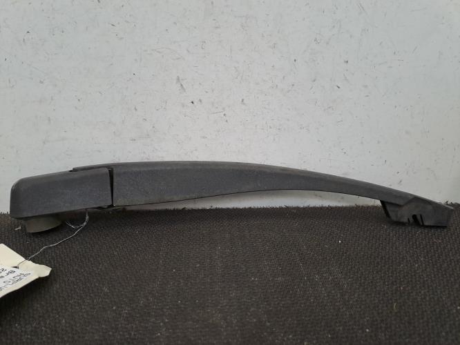 Image Bras essuie glace arriere - PEUGEOT 208 1