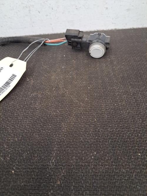 Image Capteur aide au stationnement - PEUGEOT 208 1