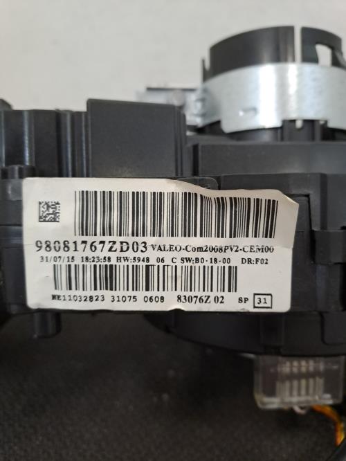 Image Com (Bloc Contacteur Tournant+Commodo Essuie Glace+Commodo Phare) - PEUGEOT 208 1
