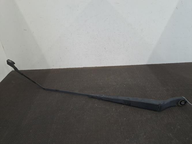 Image Bras essuie glace avant droit - PEUGEOT 208 1