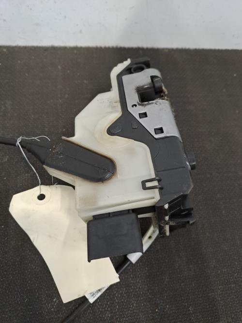 Image Serrure avant droit - PEUGEOT 208 1