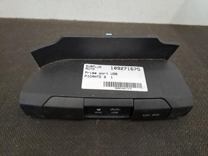 Image Prise port USB - KIA PICANTO 3