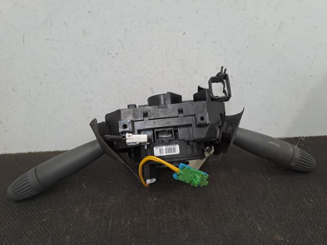 Image Com (Bloc Contacteur Tournant+Commodo Essuie Glace+Commodo Phare) - FIAT PANDA 2