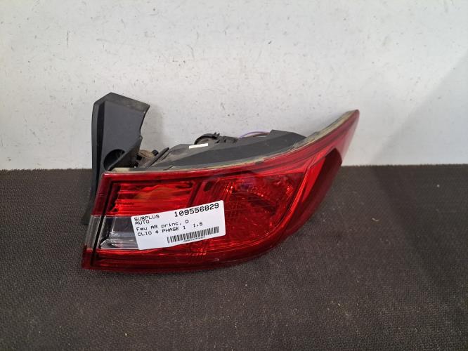 Image Feu arriere principal droit (feux) - RENAULT CLIO 4