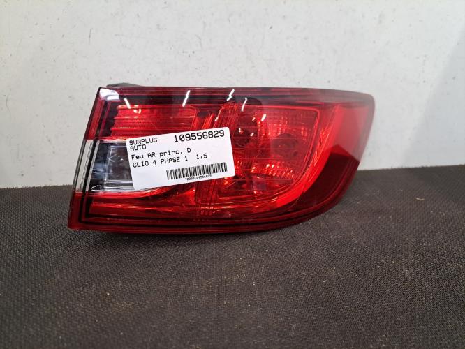 Image Feu arriere principal droit (feux) - RENAULT CLIO 4
