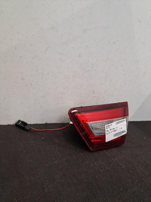 Image Feu arriere secondaire droit (feux) - RENAULT CLIO 4