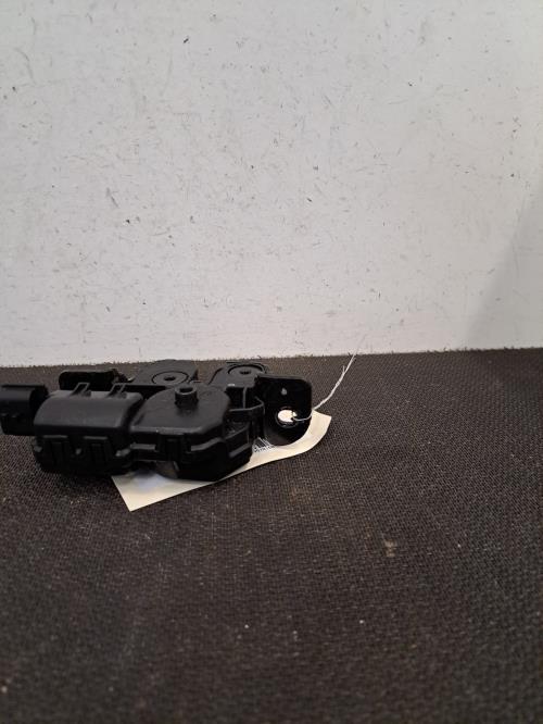 Image Serrure de hayon - RENAULT CLIO 4