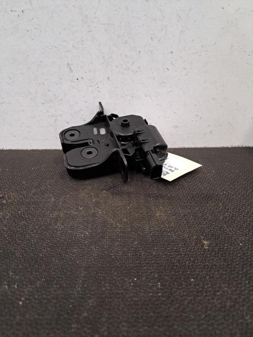 Image Serrure de hayon - RENAULT CLIO 4