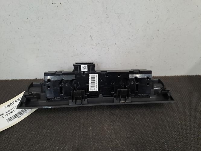 Image Bouton de warning - RENAULT TRAFIC 3 COURT